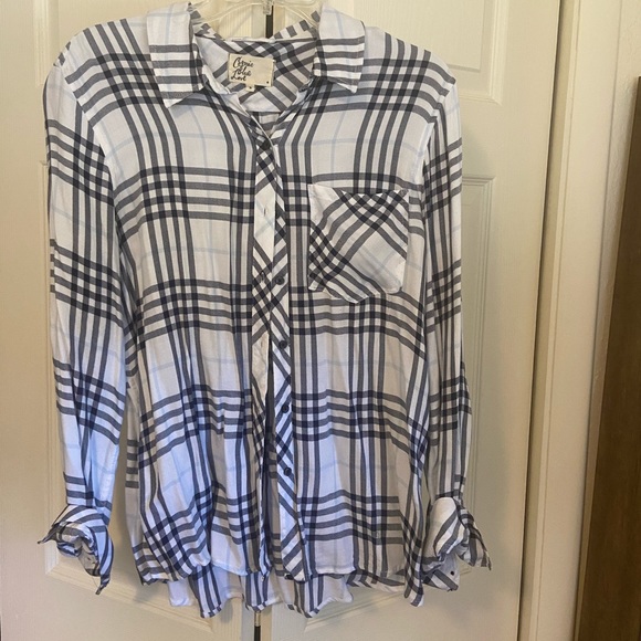 Plaid button down - Picture 1 of 1